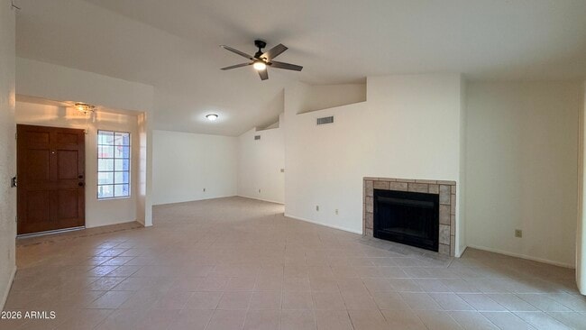 Photo - 1559 E Whitten St
