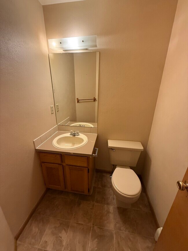 3131 Bell Dr