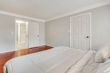 Photo - 2093 Breconridge Dr S W