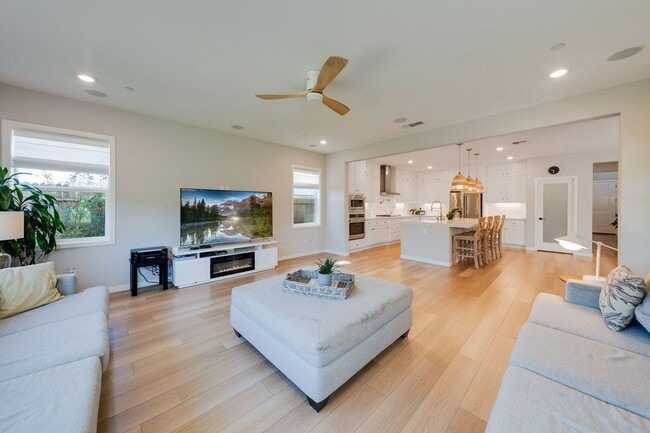 Photo - 4623 Flagstaff Dr