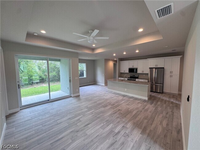 Photo - 1305 Andover Dr