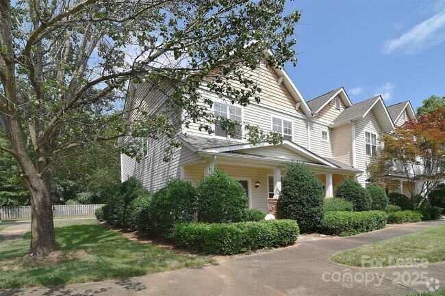 Building Photo - 11315 Dundarrach Ln Rental