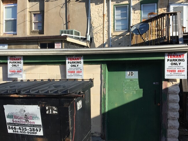 Photo - 116 2nd St E