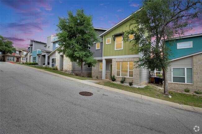 Building Photo - 1912 Cleese Dr Unit 174C Rental