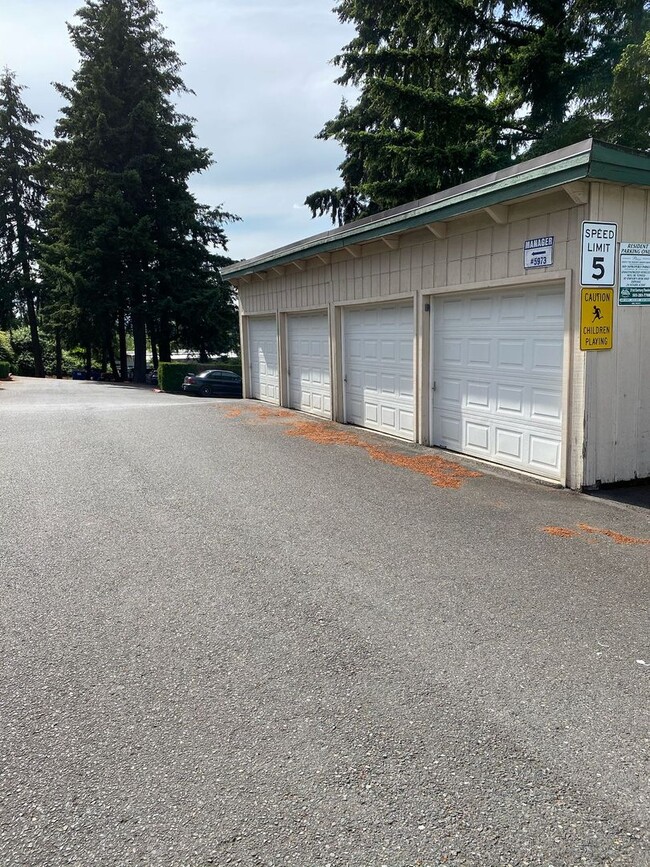 Photo - 5961-5999 SE 122nd Ave