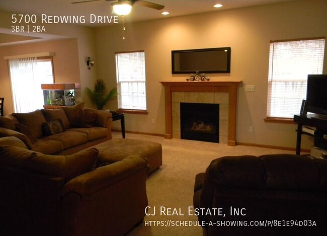 Photo - 5700 Redwing Dr