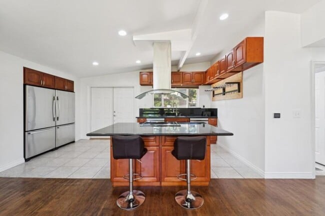 Photo - 4 bedroom in Bellevue WA 98006