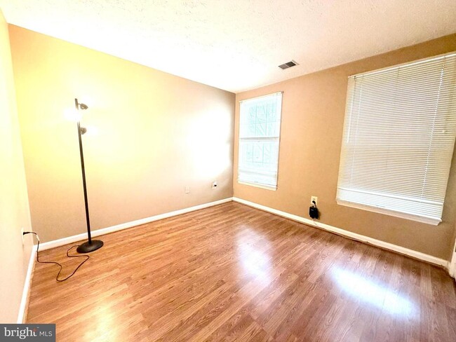 Photo - 13114 Briarcliff Terrace Unit 404