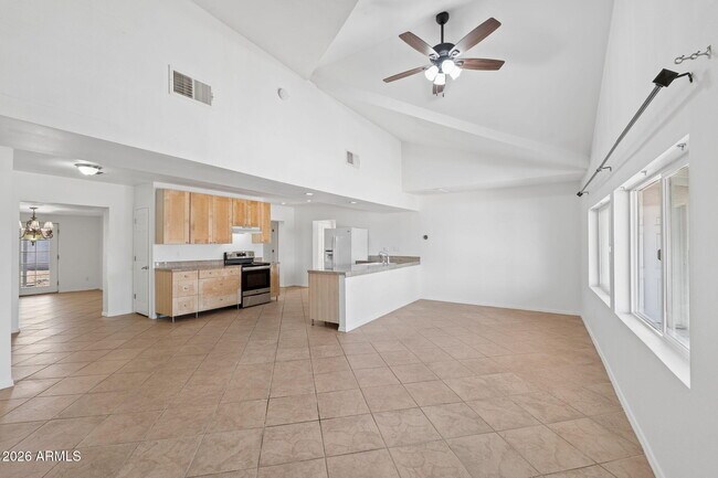 Photo - 7 S Catalina St