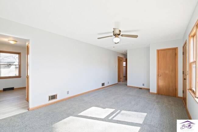 Photo - WELCOME HOME!