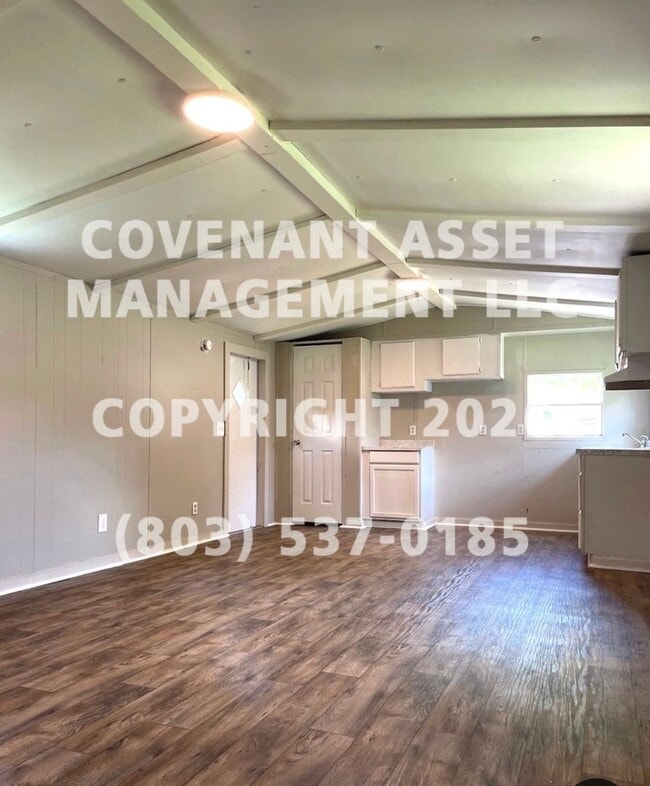 Photo - 114 Holly Vista Ln