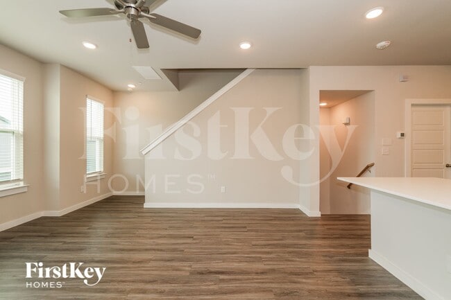 Photo - 18416 Idyllic Aly