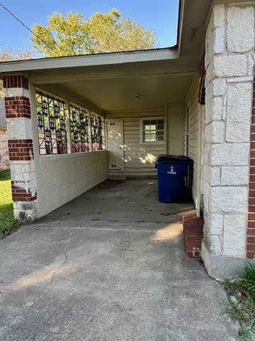 Photo - 310 E Beech St