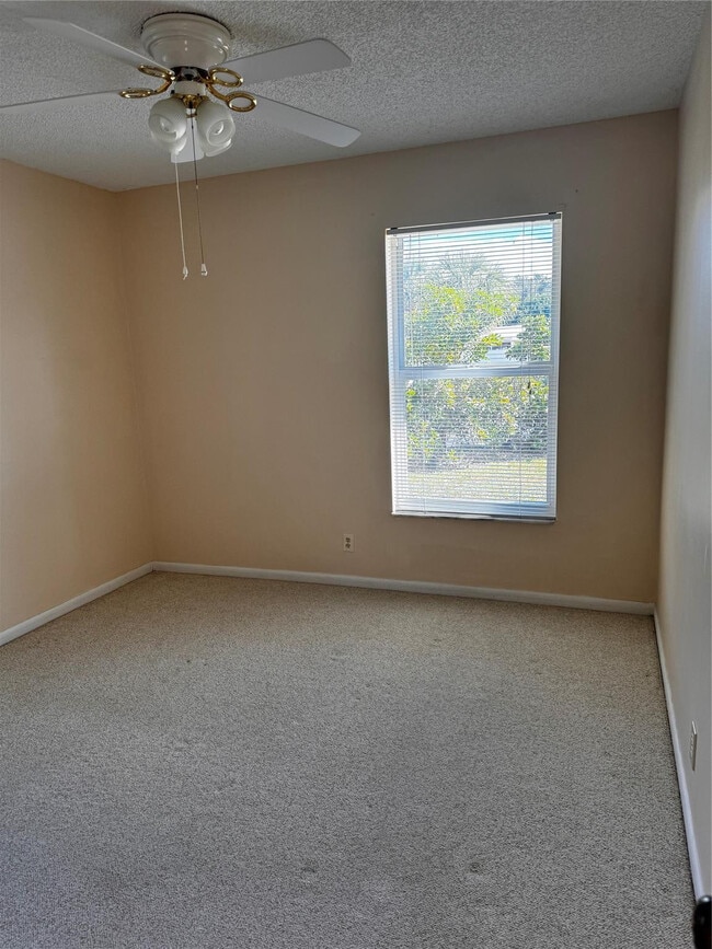 Photo - 401 NW 23rd St