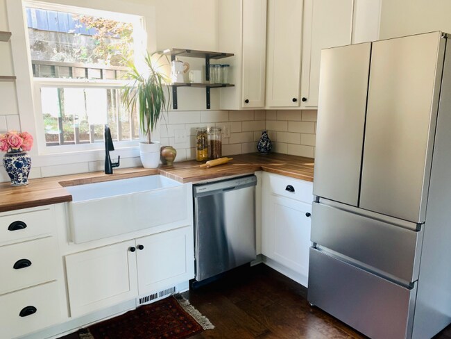 Photo - 9750 NW Rosaria Ave