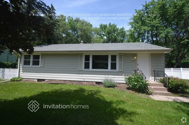 Building Photo - 817 Parker Ave Rental
