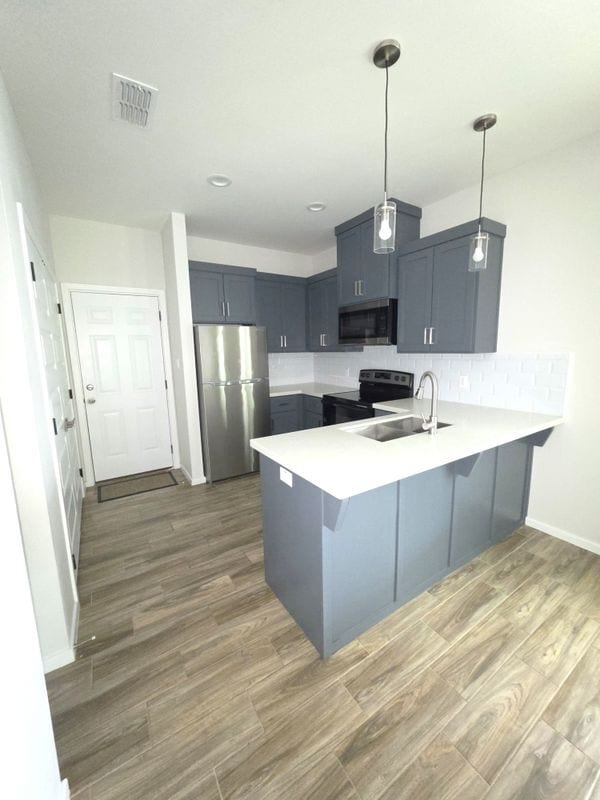 Photo - 913 N Clarence Ave Unidad 2