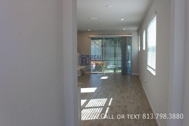 Photo - 3275 Timber Crossing Ave