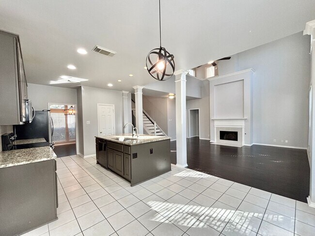 Photo - 1326 Delmont Ct