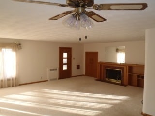 Photo - Spacious 3-4 Bedroom Ranch Style House for Rent