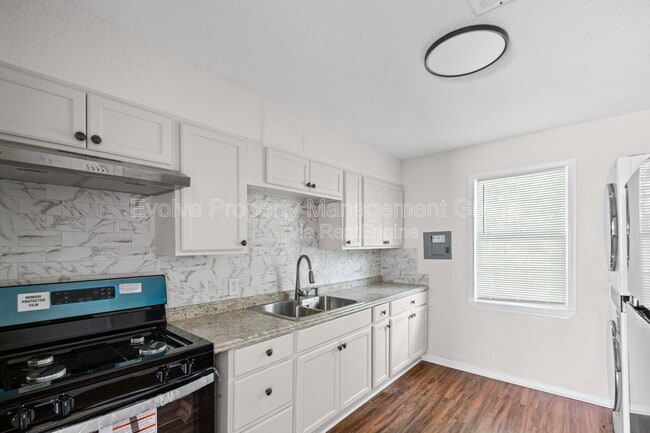 1196 Aubra Rd Unit 1