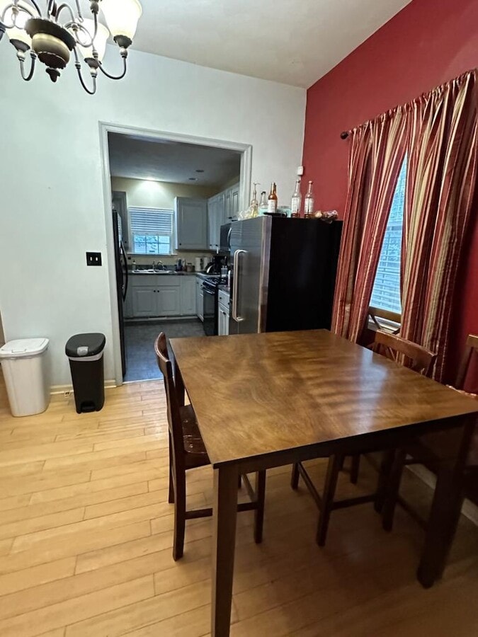 Photo - 316 W 31st St