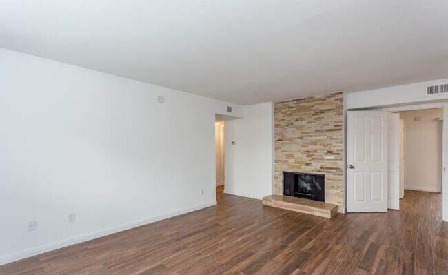 Photo - 2 bedroom in Kingwood TX 77339 Unit 2047