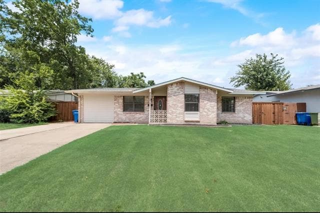 Building Photo - 2429 Towerwood Dr