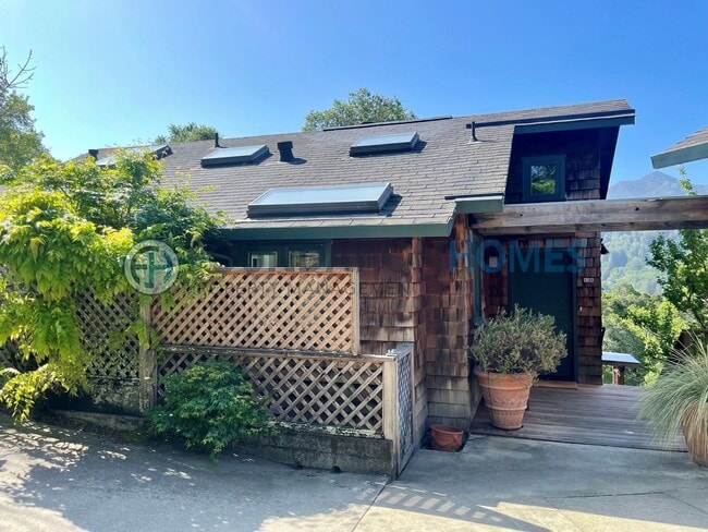 Photo - Beautiful Ross Cottage - Views - Pool - FOUNDATION