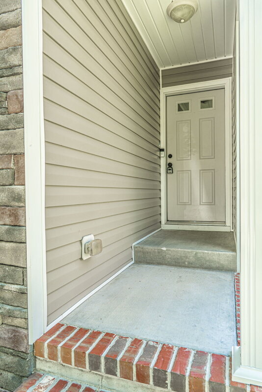 Photo - 555 N Saylor St