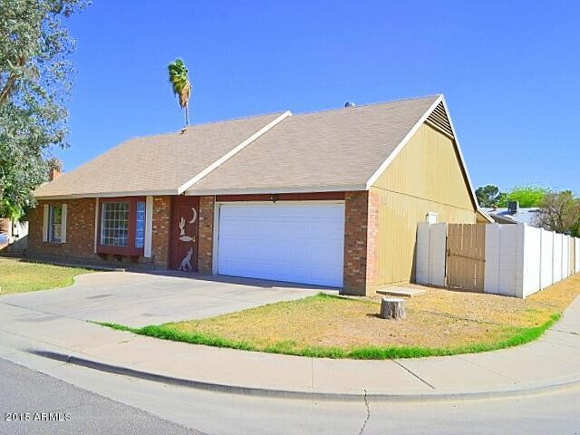 Photo - 6941 W Vermont Ave