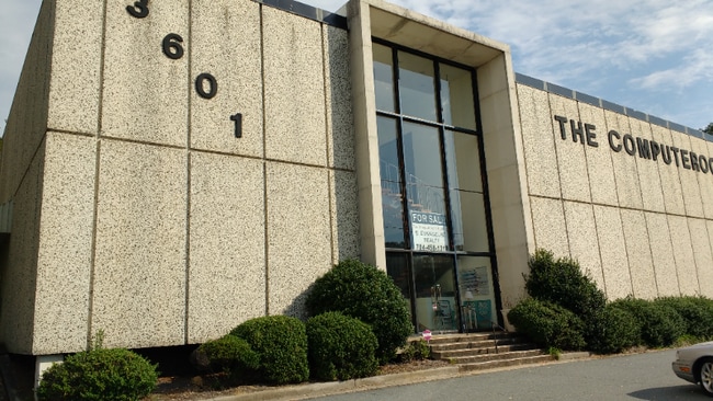 Building Photo - 3601 E Independence Blvd