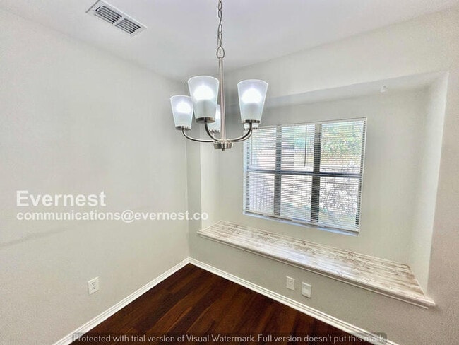 Photo - 256 Creek Cove Dr