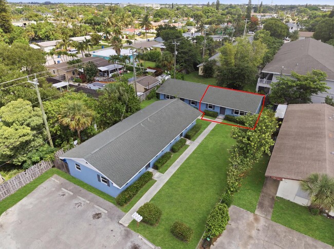 Building Photo - 353 Wickline Blvd