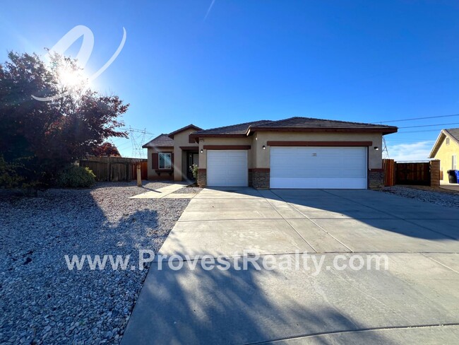 4 Bed, 2 Bath Victorville Home!!! - 4 Bed, 2 Bath Victorville Home!!!