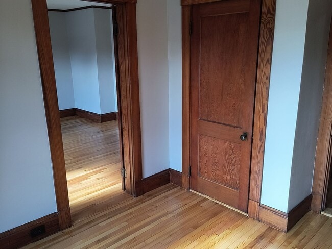 Photo - 248-250 N Main St Unidad 21