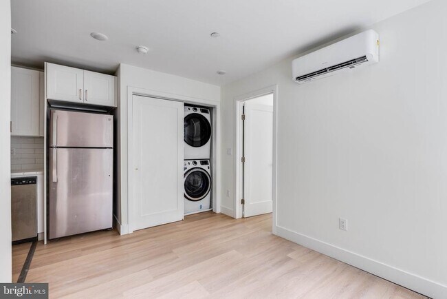 Photo - 3517 N 16th St Unit B