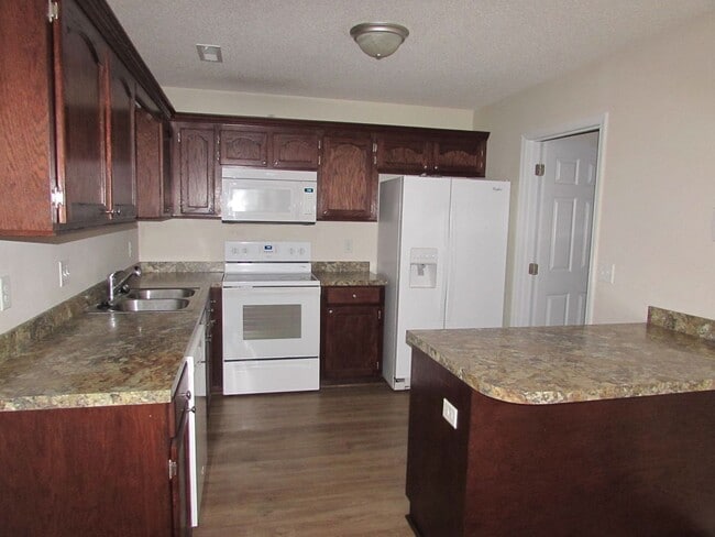 Photo - 2680 Moonlite Dr