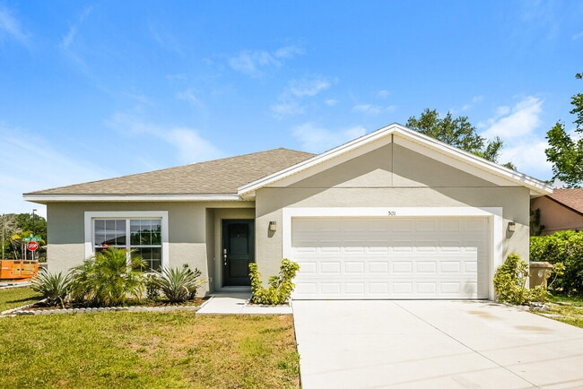 Building Photo - 501 Elbridge Pl