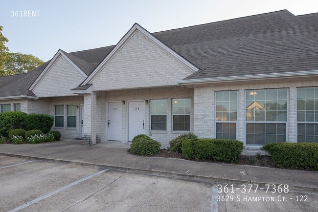 3629 S Hampton Ct Unidad 122