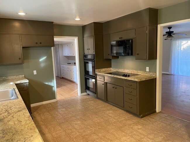 Photo - Incredible 3bd/2ba house surrounded by working orchards! Available now!