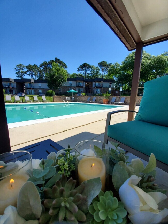 Grove at Westgate NEWLY RENOVATED Apartments For Rent in Dothan, AL