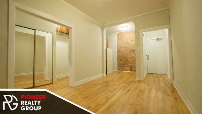 Building Photo - 457 W Melrose St Unit 511-111 Rental