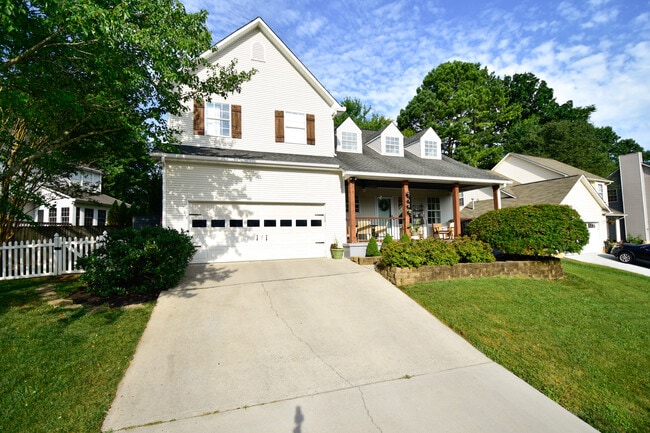 Photo - 1204 Edenbridge Way