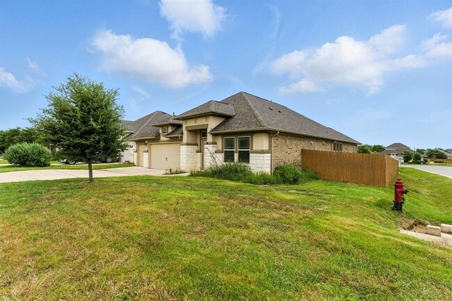 Photo - 237 Red Granite Dr