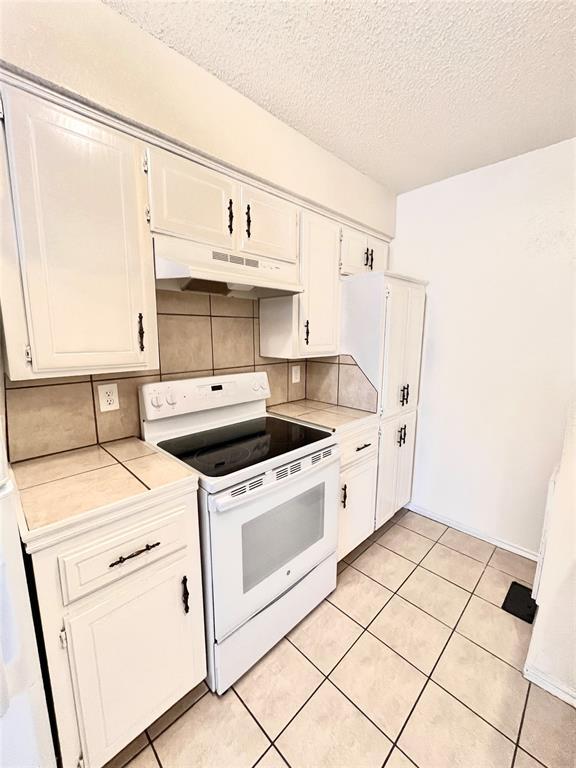 Photo - 905 Aspen Ct