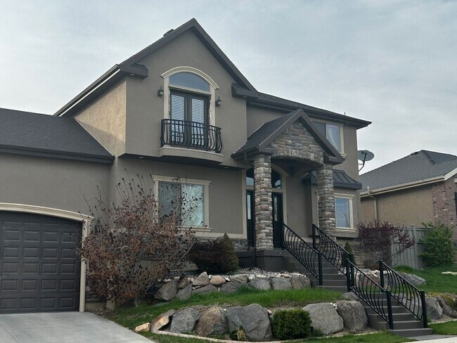 1000 1000 E