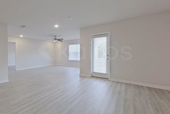 Photo - 4776 Malay Cir