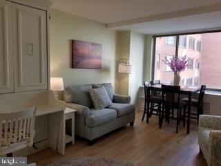 Photo - 1121 Arlington Blvd Unidad 423