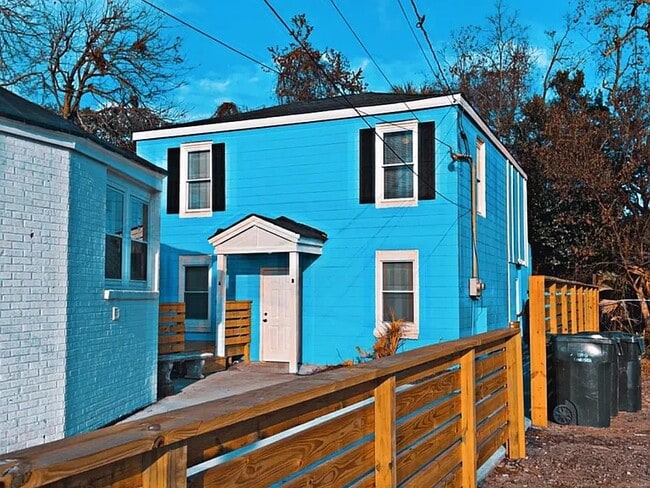 Photo - 8 Hagood Ave Unidad 8b Hagood ave